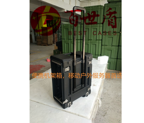 <

{$item[title]}>