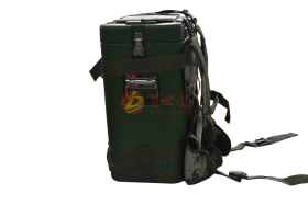 <

{$item[title]}>