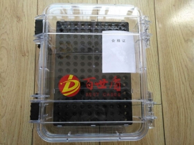 <

{$item[title]}>