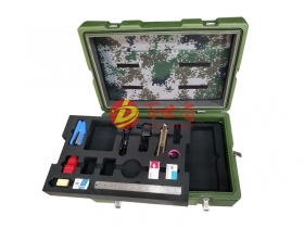 <

{$item[title]}>