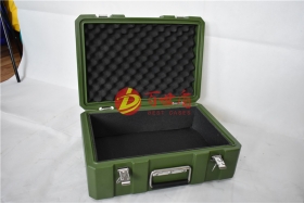 <

{$item[title]}>