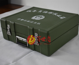 <

{$item[title]}>